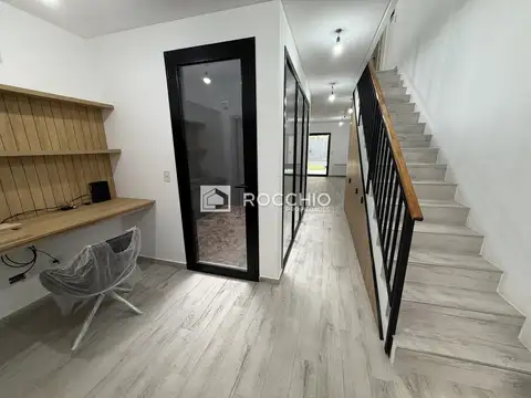 Casa 3 ambientes con 2 baños