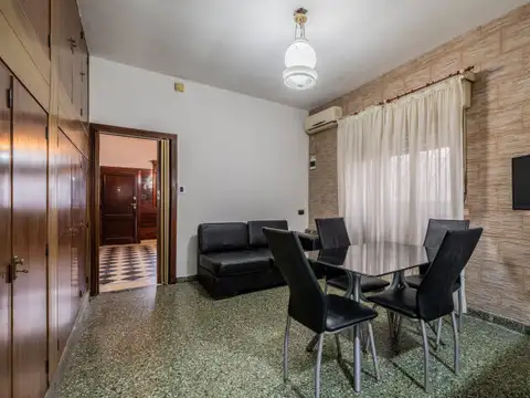 Depto Tipo Casa en Venta 61 años