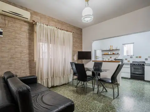 Depto Tipo Casa en Venta de 2 dormitorios