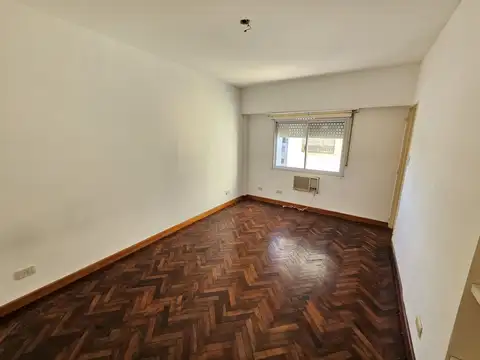Helguera 3600, Piso 6
