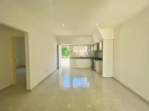 Depto Tipo Casa en Alquiler de 2 dormitorios