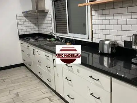 Casa 3 ambientes con 2 baños