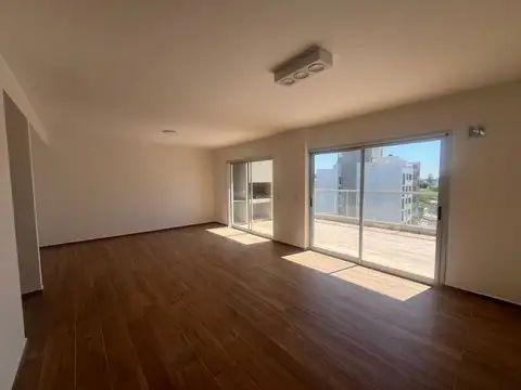 Calle 43 entre 15 y 16 1000