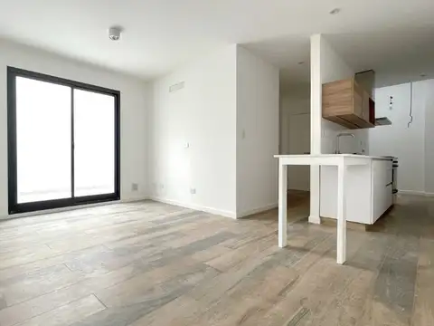 PH 3 Ambientes con Patio Propio - Reciclado a Nuevo, a Estrenar - Apto Crédito