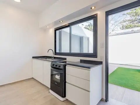 Avenida 19 e/ 70 y 71 1800