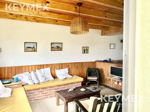 Casa 3 ambientes con 1 baño