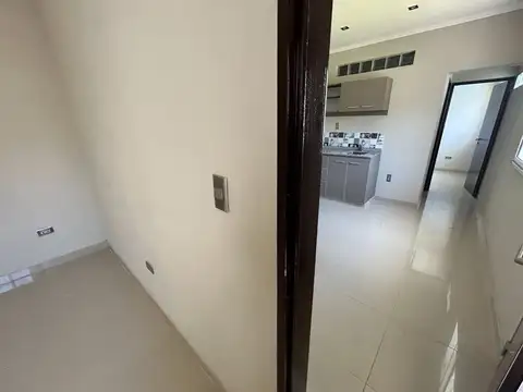 Departamento en Alquiler en Quilmes Oeste, $ 450.000