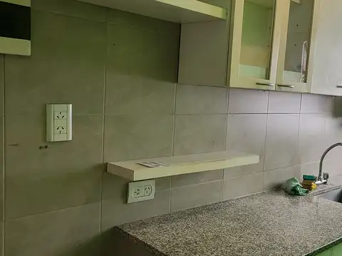 cordoba 2400, Piso 2