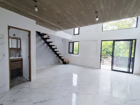 Depto Tipo Casa en Venta en Centro, USD 86.000
