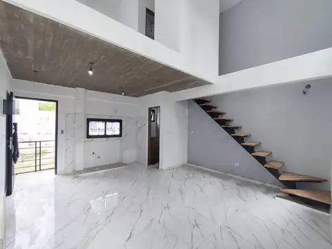 Depto Tipo Casa en Venta de 2 ambientes
