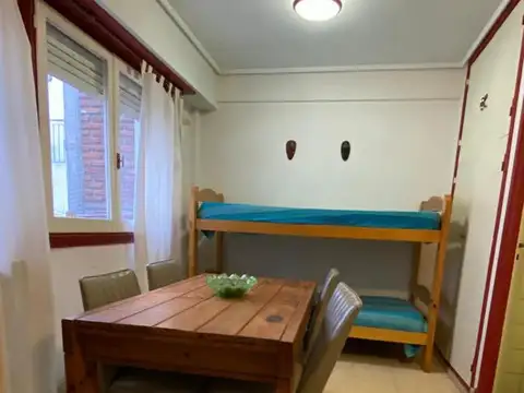 Departamento en venta - 1 ambiente contrafrente- Plaza Colon.
