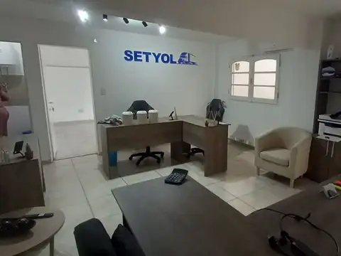 VENTA OFICINA PB INTERNA BARRIO GENERAL PAZ