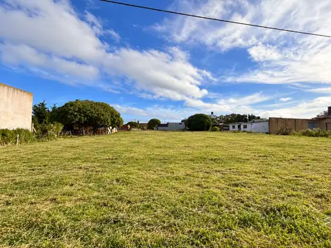 VENTA TERRENO - DOS CUADRAS DEL MAR