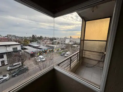 DPTO 3 AMB VENTA V.LUZURIAGA BALCON  COCHERA DOBLE