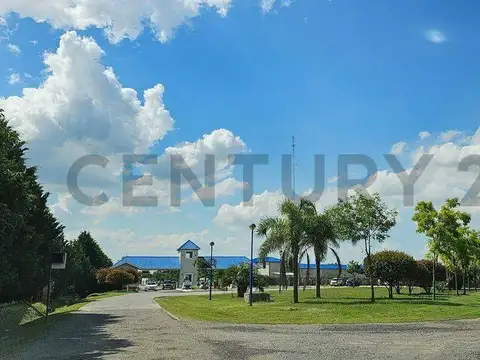 Terreno en Venta en Laguna Azul, USD 20.000