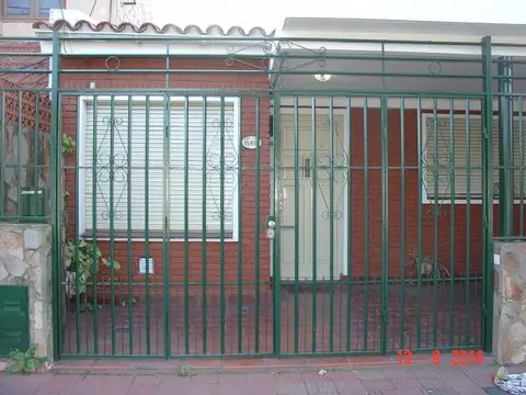 PAGO LARGO 586 , Piso 0