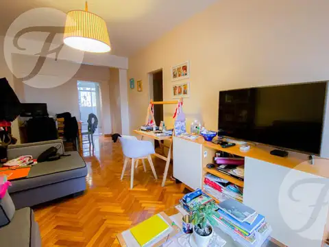 Departamento 3 ambientes con 2 baños