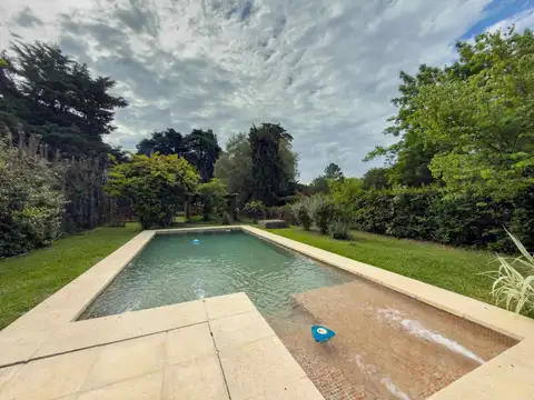 Casa en Venta en Lisandro Olmos Etcheverry, USD 198.000