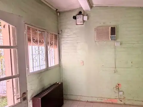Casa 3 ambientes con 2 baños