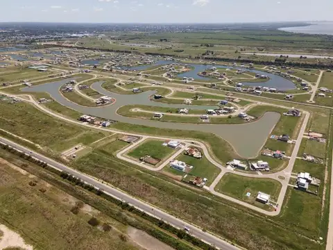 Terreno en Venta de 877,0 m2