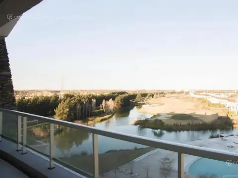Departamento 4 ambientes con 3 baños