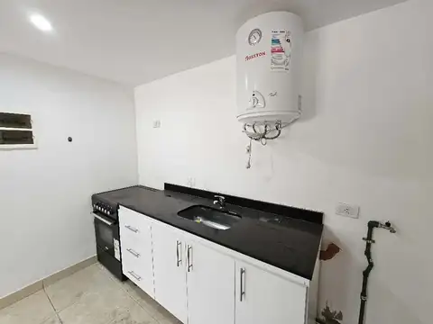 DPTO EN VENTA 2 AMB CON PILETA GYM SUM Y SEG 24HS