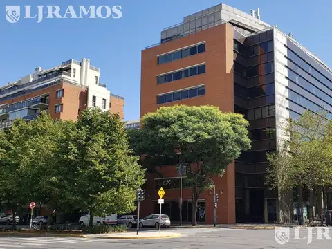 Oficina en Edificio Brisas 