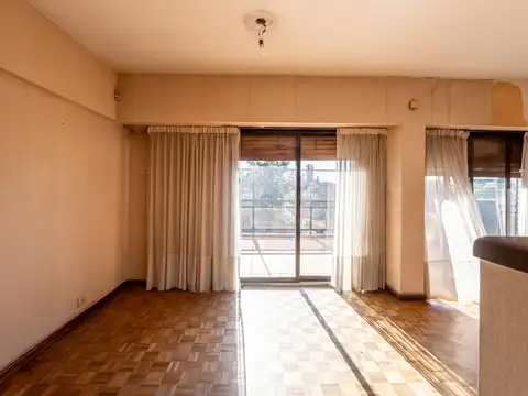 Departamento 5 ambientes con 3 baños