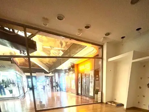 OPORTUNIDAD Local comercial en alquiler  en Flores