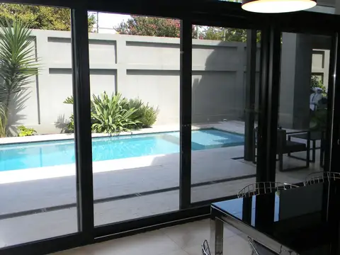 Casa en Alquiler en Hurlingham, USD 2.500
