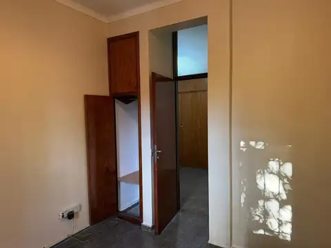Departamento en Alquiler en Godoy Cruz, $ 1.400.000