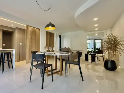 Depto Tipo Casa en Venta con 1 cocheras