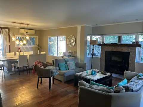 Casa en Venta en Virrey del Pino, USD 230.000