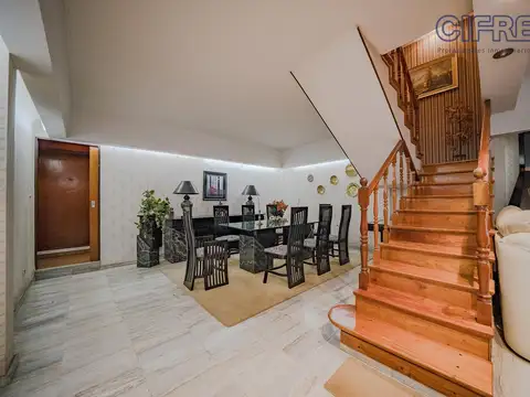 Casa 6 ambientes con 3 baños