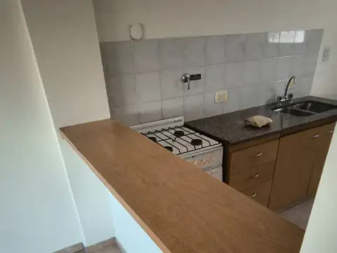 Departamento en Alquiler en La Plata, $ 350.000