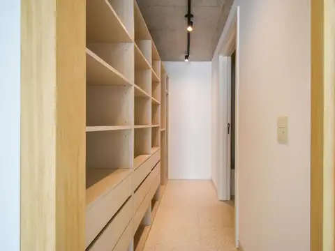 Departamento en Alquiler con 1 cocheras