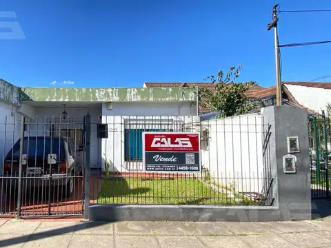 Alberdi al 2000 entre Beltran y Pontiroli