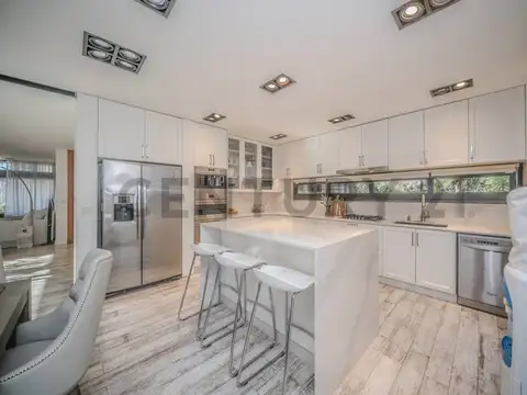 Casa en Venta en Comarcas de Luján, USD 700.000