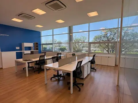 Oficina 3 ambientes con 2 baños