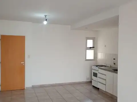 Departamento en Alquiler en La Plata, $ 430.000