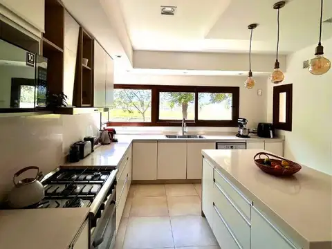 Casa en Alquiler en El Prado Eco Village, $ 2.500