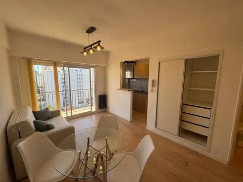 Falucho 1400, Piso 8