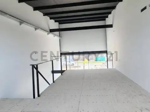 Local en Alquiler en Joaquin Gorina, $ 1.100.000