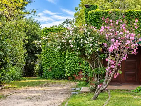 Casa en venta  en Barrio Privado San Lucas -Maroto Propiedades