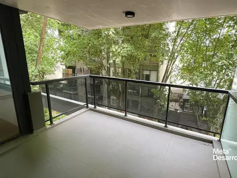 3 ambientes   dependencia de servicio. Sum, Laundry, Pileta, Gym, Parrilla.