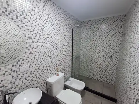 Excelente departamento monoambiente con balcón venta Ovidio Lagos al 600 Rosario