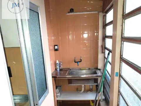 Departamento 5 ambientes con 1 baño