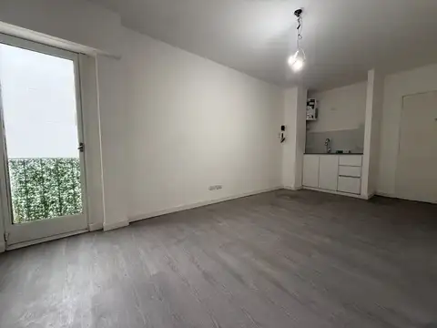 VENTA MONOAMBIENTE EN OLIVOS REFACCIONADO