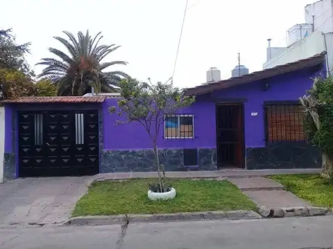 Casa en Venta - Luis Guillon