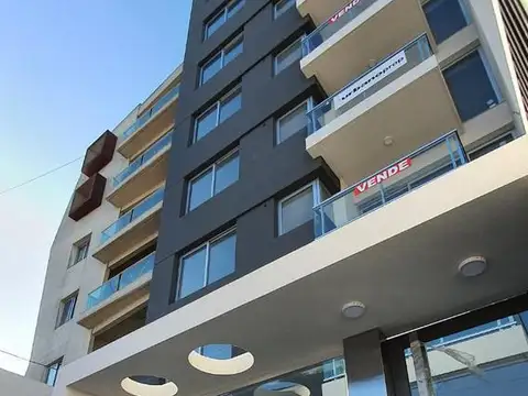 DEPARTAMENTO SEMI PISO DE 3 AMBIENTES OPCION COCHERA